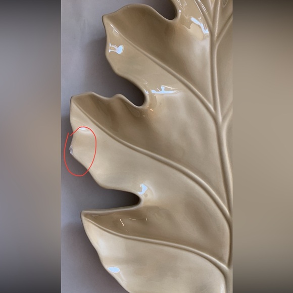 Ceramic Leaf Serving Platter - Picture 11 of 15